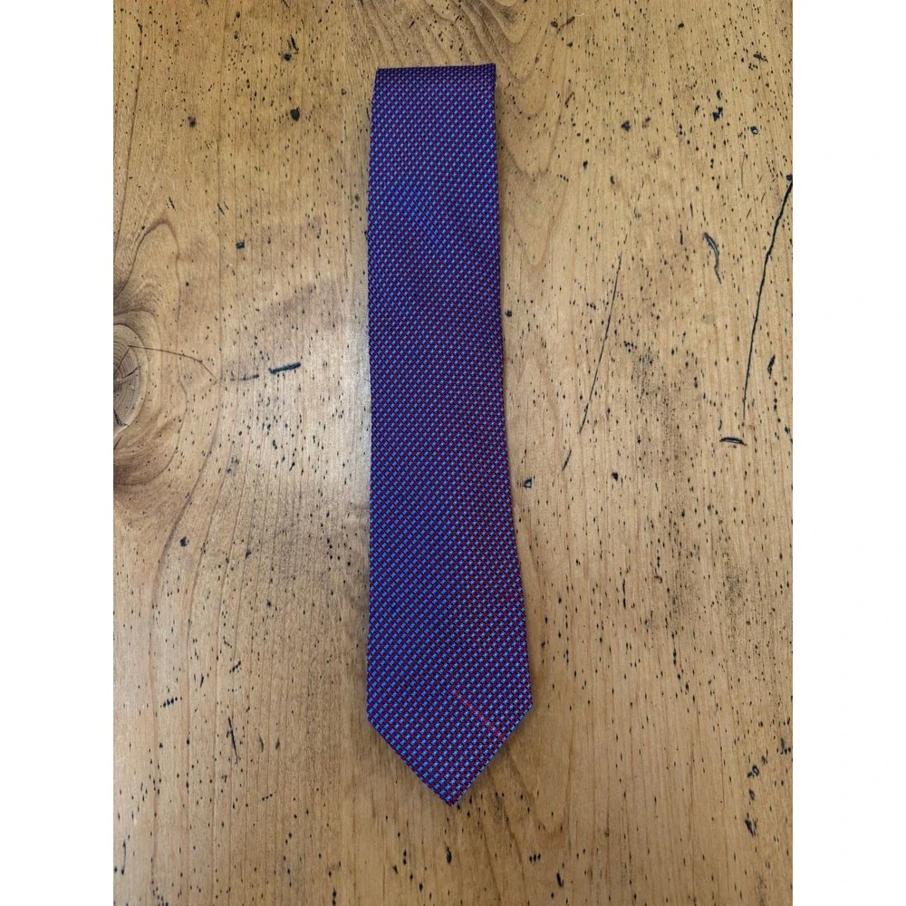 Brioni Silk Tie Blue Red Micro Pattern Hand Made Italy Necktie